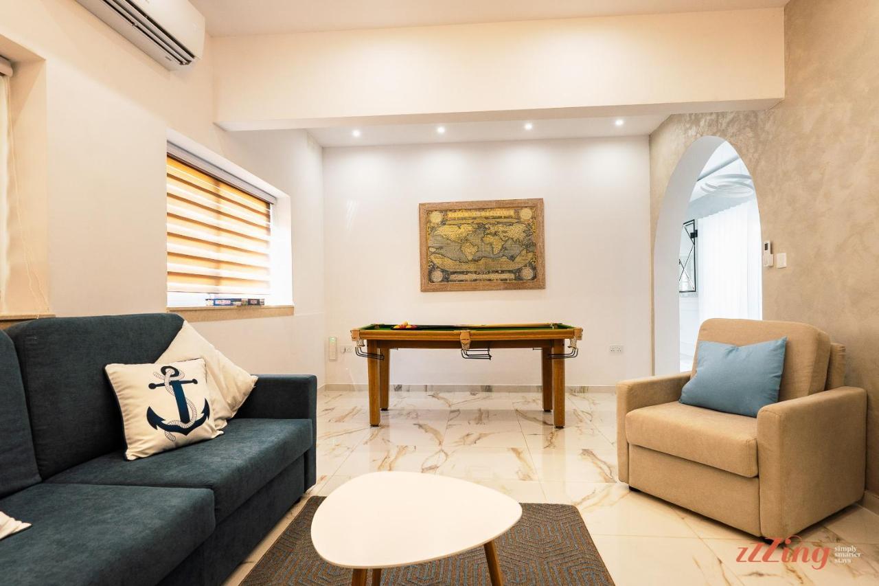 סיינט פול ביי Stunning Holiday Villa With A Heated Jacuzzi מראה חיצוני תמונה