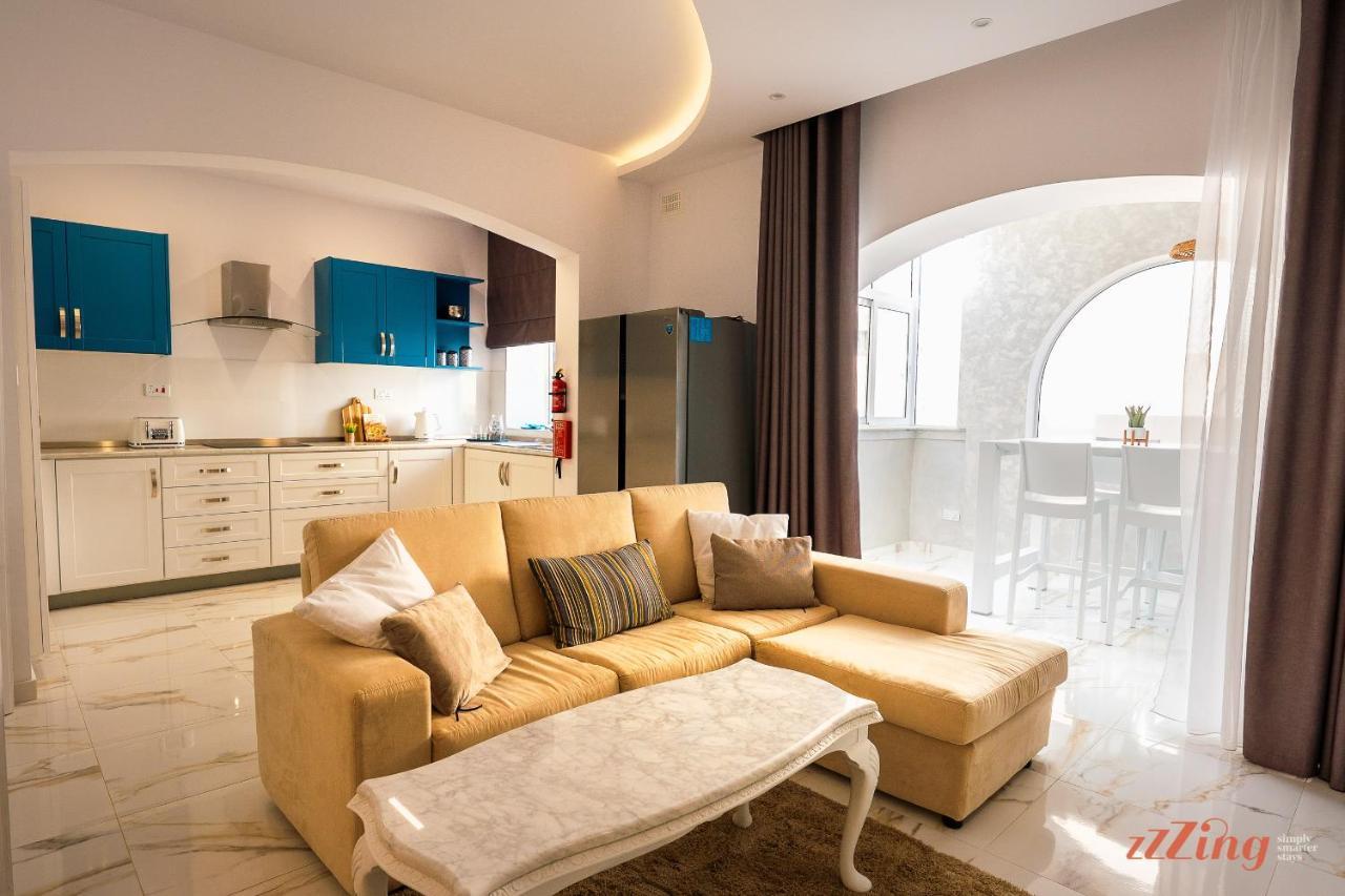 סיינט פול ביי Stunning Holiday Villa With A Heated Jacuzzi מראה חיצוני תמונה